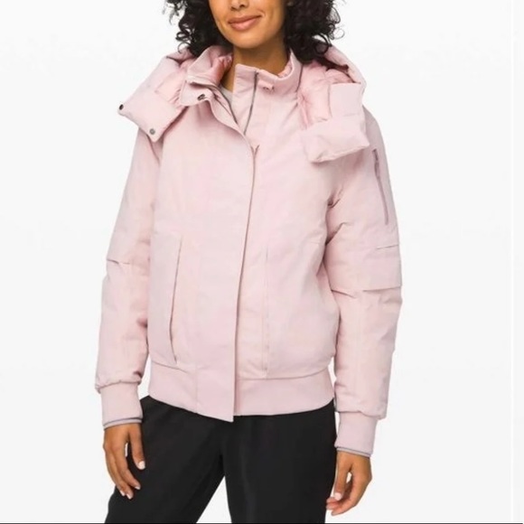 lululemon athletica Jackets & Blazers - Lululemon winter warrior bomber size 6